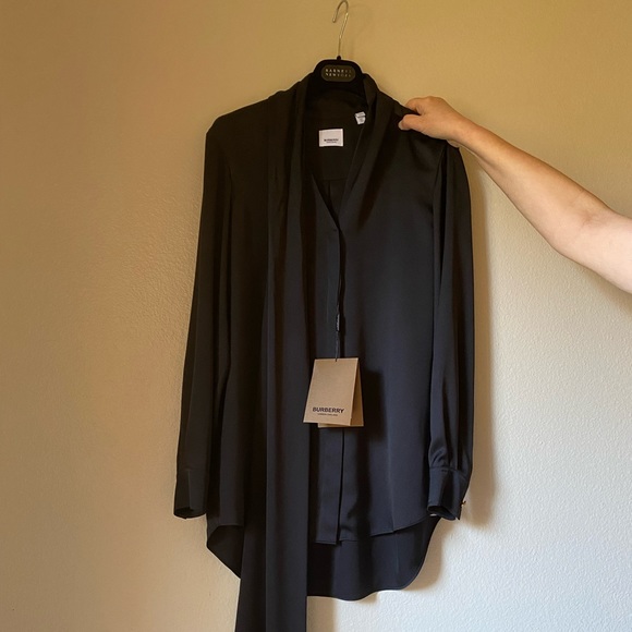 Burberry silk fringe blouse - Picture 7 of 16